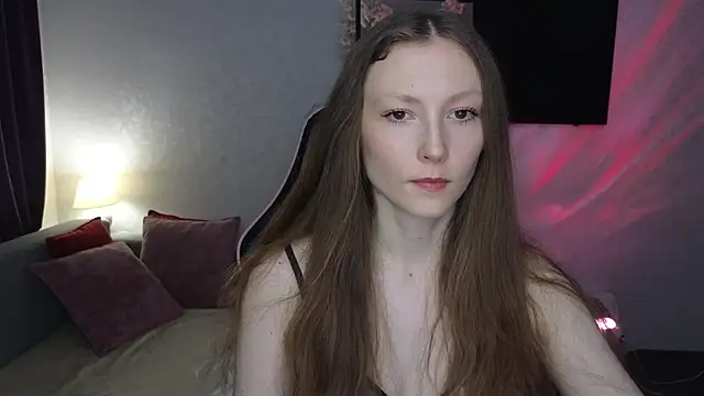 Snapshot of Sweeet_Lilit chatting on 7, 10, 2025 Sweeet Lilit online show from 7, 10, 2025