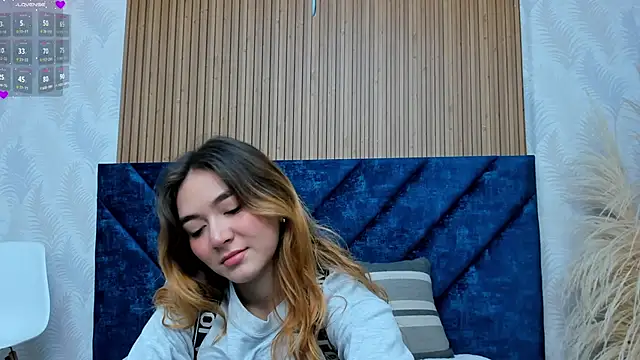  Zoe Sweet  online show from 11, 3, 2025