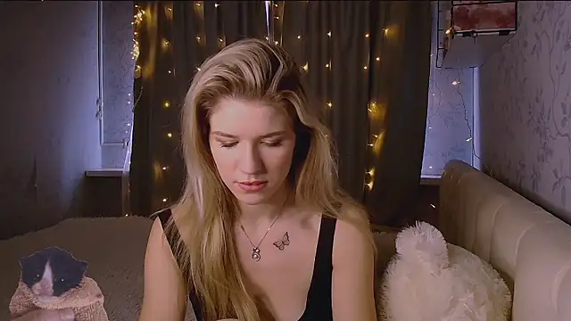 Snapshot of Melissa_smith_ chatting on 14, 11, 2025 Melissa smith online show from 14, 11, 2025