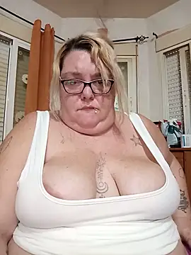 diosacurvy1984 online show from 28, 5, 2026