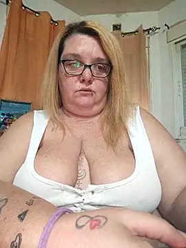 diosacurvy1984 online show from 18, 12, 2025