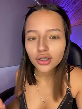 Sofia18 pinkk online show from 22, 5, 2026