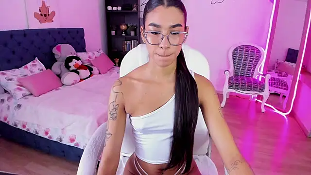 Snapshot of Dana_Paula chatting on 25, 5, 2026 Dana Paula online show from 25, 5, 2026
