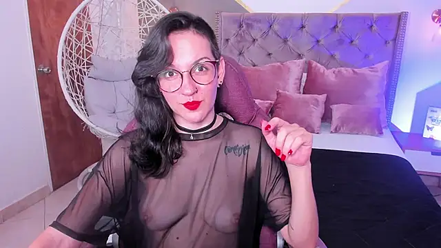 Snapshot of ana_liebert chatting on 4, 2, 2025 ana liebert online show from 4, 2, 2025