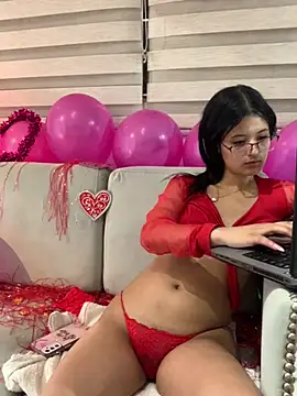 Violeta euphoria online show from 13, 2, 2025