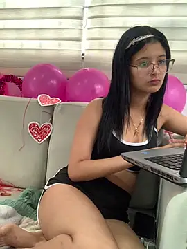 Violeta euphoria online show from 13, 2, 2025