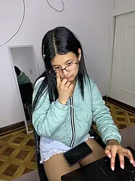 Violeta euphoria online show from 30, 1, 2025