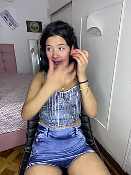 Violeta euphoria online show from 6, 2, 2025