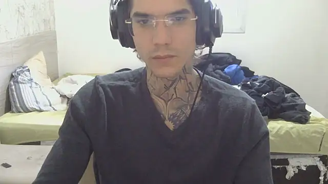 Snapshot of smokingink chatting on 20, 6, 2026 smokingink online show from 20, 6, 2026