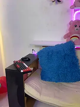 Snapshot of Michell_sr chatting on 21, 2, 2025 Michell sr online show from 21, 2, 2025