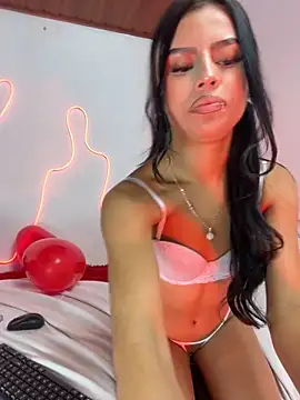 Snapshot of Michell_sr chatting on 15, 2, 2025 Michell sr online show from 15, 2, 2025