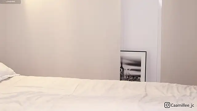 caamillee  online show from 12, 4, 2026