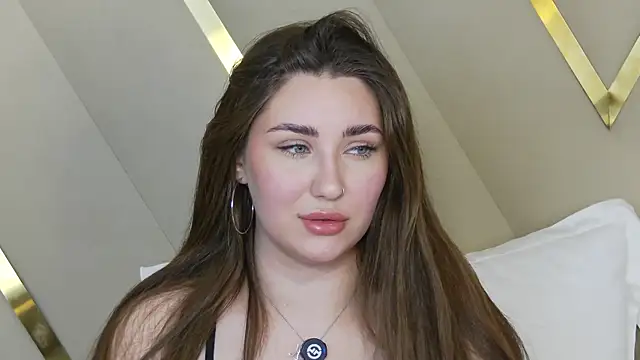 KiraBarlows online show from 17, 4, 2026