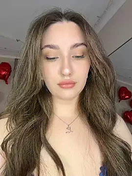 KiraBarlows online show from 10, 2, 2026