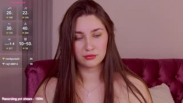 KiraBarlows online show from 6, 11, 2025