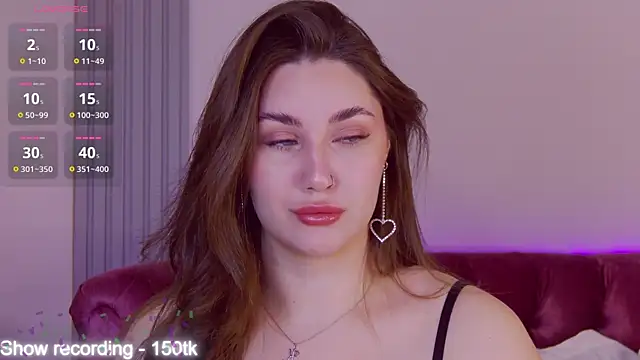 KiraBarlows online show from 7, 2, 2026