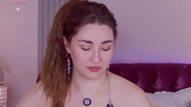 Snapshot of KiraBarlows chatting on 17, 5, 2026 KiraBarlows online show from 17, 5, 2026
