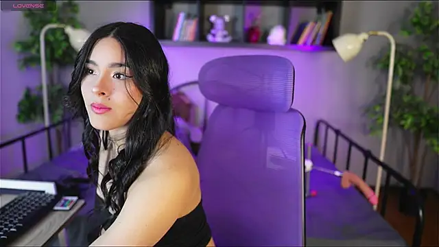 Snapshot of camilapersy chatting on 14, 12, 2025 camilapersy online show from 14, 12, 2025