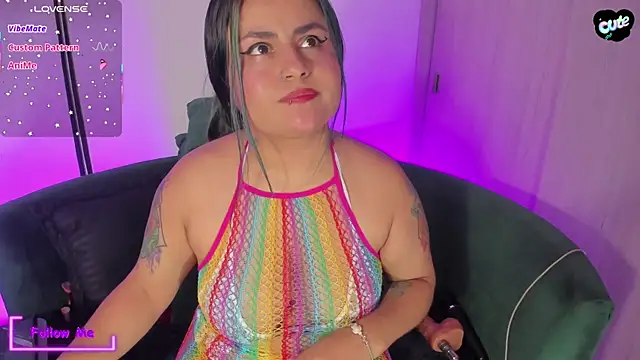 VanneCute1 online show from 18, 5, 2026