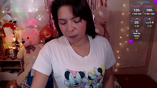 cute bunny95 online show from 6, 10, 2025
