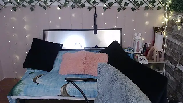 cute bunny95 online show from 20, 3, 2025