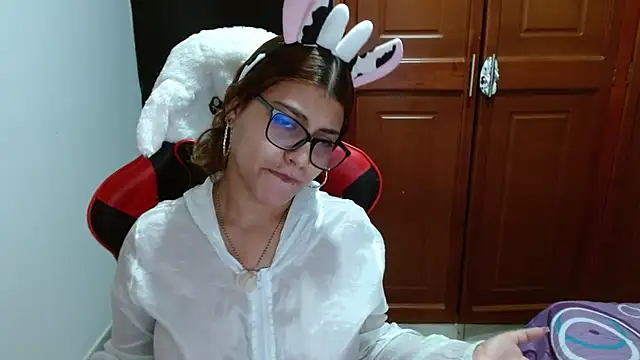 Eyfy bbs online show from 30, 10, 2025