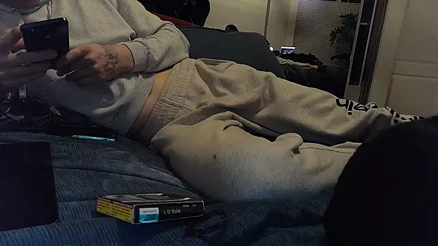 Vancityfucktoy online show from 12, 1, 2026