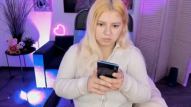 DiaAngell online show from 22, 11, 2025