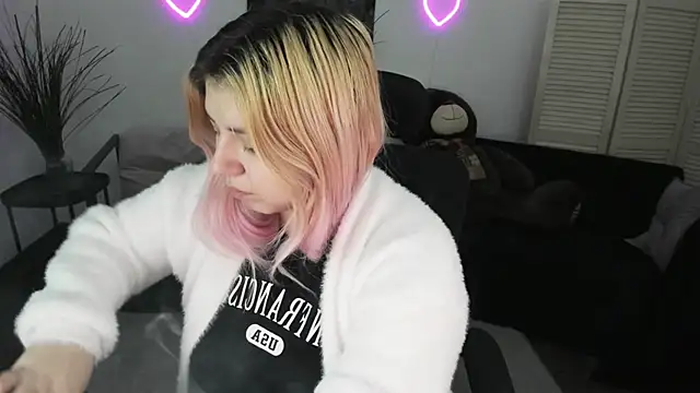 DiaAngell online show from 22, 2, 2026