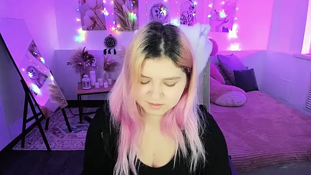 DiaAngell online show from 10, 3, 2026