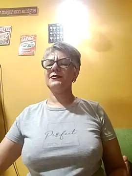 ilonna2025 online show from 9, 2, 2025