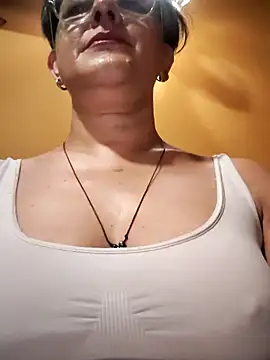 ilonna2025 online show from 19, 7, 2026