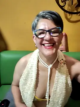 ilonna2025 online show from 28, 2, 2026