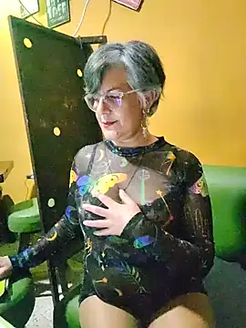 ilonna2025 online show from 30, 6, 2026
