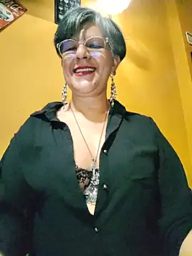 ilonna2025 online show from 2, 8, 2026