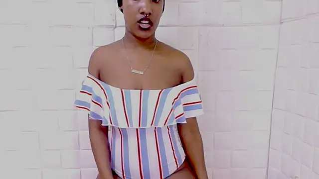 EroticSexyPrada online show from 22, 4, 2026