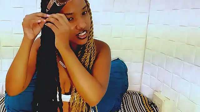 EroticSexyPrada online show from 21, 3, 2025