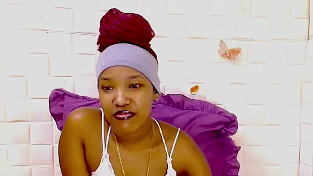 EroticSexyPrada online show from 2, 4, 2026