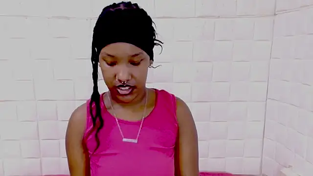 EroticSexyPrada online show from 21, 4, 2026