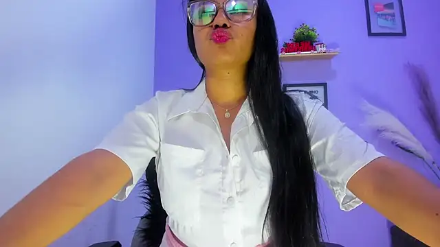 kataleya amaya online show from 5, 12, 2025