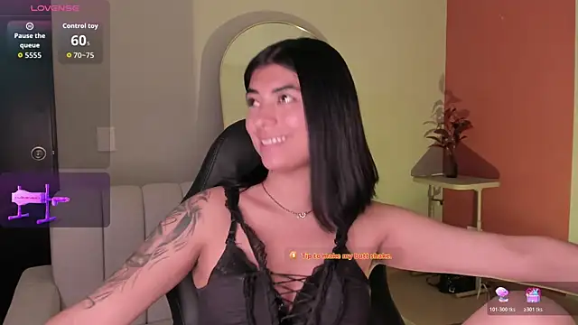 Snapshot of Tianna_rossi chatting on 6, 6, 2026 Tianna rossi online show from 6, 6, 2026