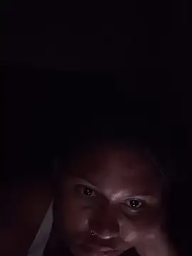 Snapshot of madell chatting on 8, 10, 2025 madell online show from 8, 10, 2025