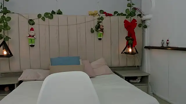 Paulina Lopezz online show from 18, 12, 2025