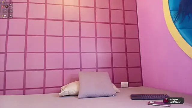 LissMonroe online show from 22, 9, 2025