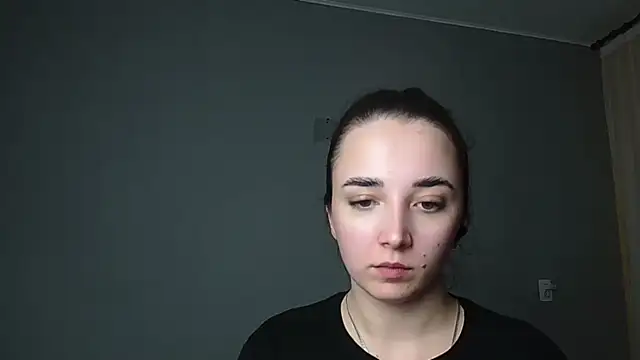 Eva Gloryy online show from 3, 4, 2026