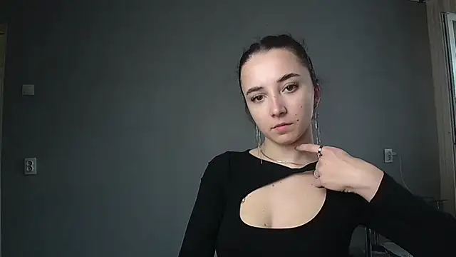 Eva Gloryy online show from 21, 3, 2025