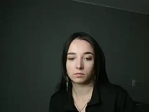 Eva Gloryy online show from 24, 2, 2025