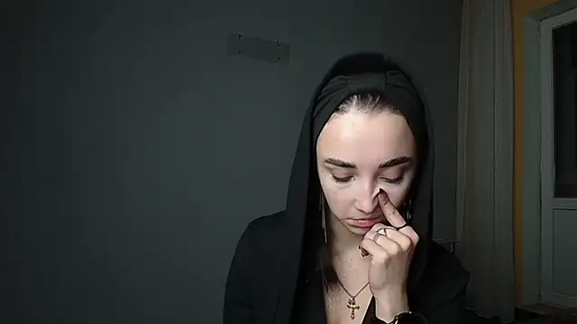 Eva Gloryy online show from 13, 2, 2025