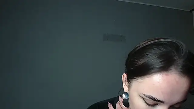 Snapshot of Eva_Gloryy chatting on 29, 4, 2026 Eva Gloryy online show from 29, 4, 2026