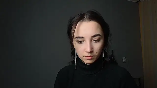 Eva Gloryy online show from 17, 2, 2025